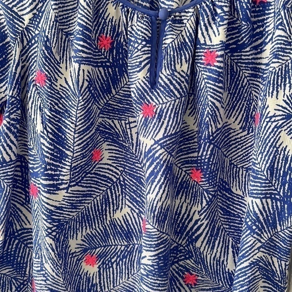 VINEYARD vines 100 silk palm floral embroidered pullover top size small - Picture 3 of 8